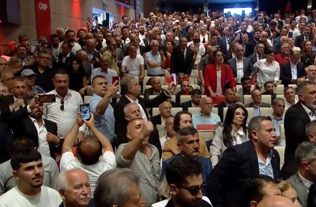 Kılıçdaroğlu’na destek artıyor! Salondaki kalabalık dikkat çekti