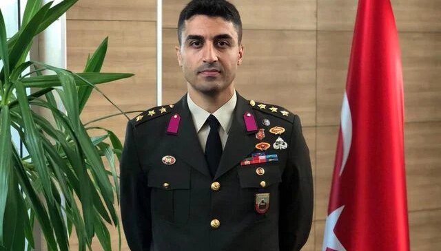 Kılıçlı yemin sonrası ihraç edilen tabur komutanı için göreve iade kararı