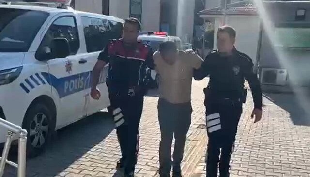 İnterpol’ün aradığı firari, sahte kimlikle  Kütahya’da yakalandı