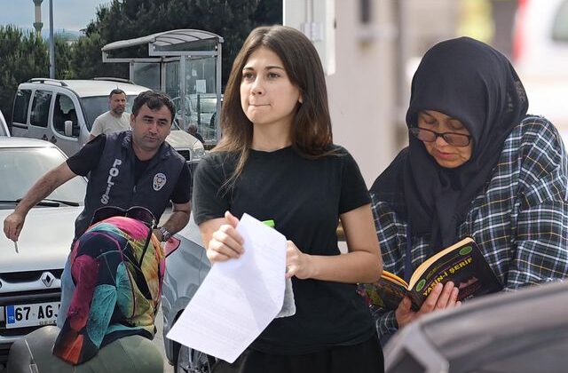 LGS bitti, geriye bu manzaralar kaldı: Kimliğini unutan da vardı yanlış okula giden de