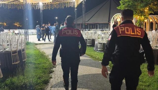 Kütahya’da mezuniyet balosunda çıkan kavgada 2 genç bıçakla yaralandı