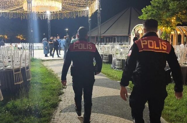 Kütahya’da mezuniyet balosunda çıkan kavgada 2 genç bıçakla yaralandı