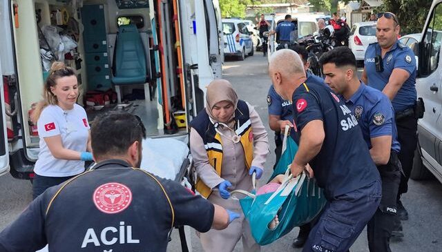 Bir kızını öldürdü, eşi ve diğer kızını ağır yaraladı