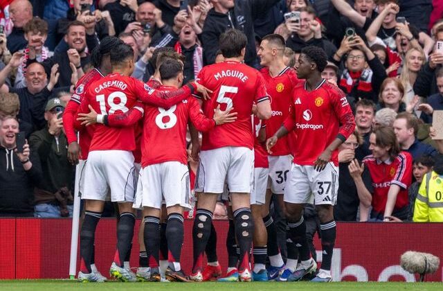 Manchester United’da 3 ayrılık birden