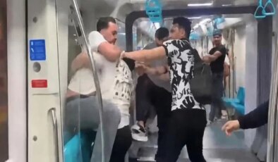 Marmaray’da tekmeler yumruklar havada uçuştu: Müdahale eden güvenlik görevlisi de hedef oldu