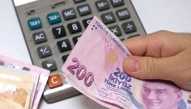 Memur ve emekli için zam hesabı değişti! İşte en düşük maaşlar