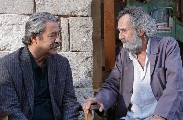 Menderes Samancılar’dan 50 yıllık dostu Kadir İnanır’a duygusal veda: Sanki vurulmuşuz bir tarafımız tutmuyor gibi