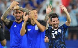 Messi rekor kırdı, Arjantin 3’te 3 yaptı