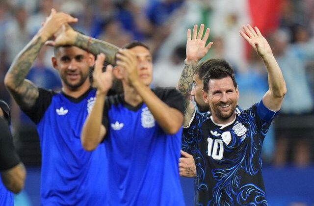 Messi rekor kırdı, Arjantin 3’te 3 yaptı