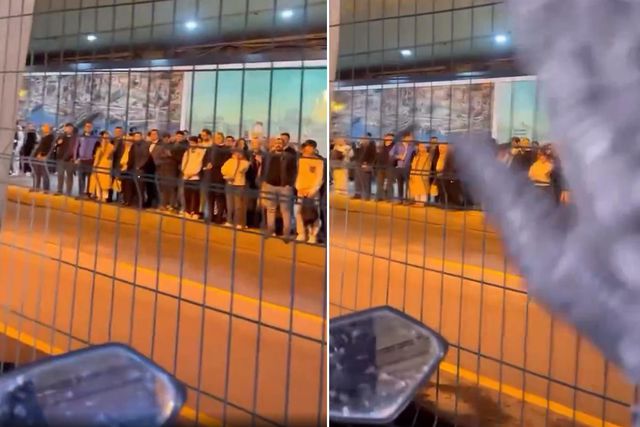 Metrobüs durağında ilginç anlar! Motosikleti durdurup kadın yolculara seslendi