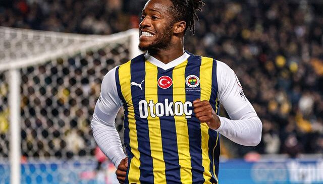 Michy Batshuayi, Süper Lig’in eski şampiyonuna önerildi