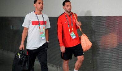 Milli futbolcuların moral bozukluğu suratlarına yansıdı