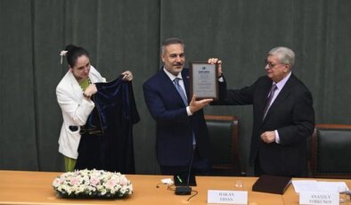 Moskova’dan Hakan Fidan’a büyük onur