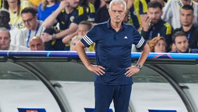 Mourinho, çalıştırdığı son 3 takıma da aynı vaat ile geldi
