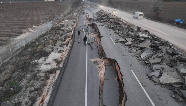 Türkiye Fay Haritası güncellendi: Diri fay sayısı 700’e yükseldi