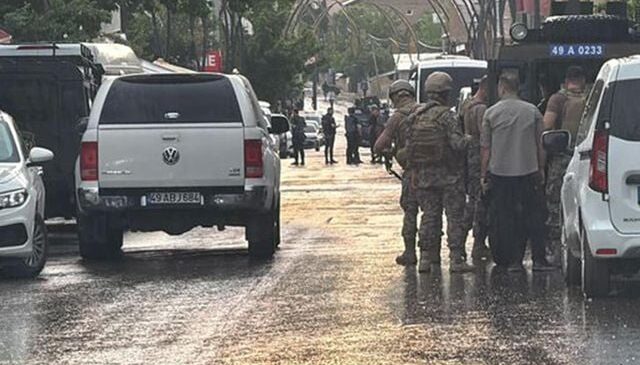 İşitme engelli kardeşini ve bir polis memurunu yaralayan şüpheli, operasyonla etkisiz hale getirildi