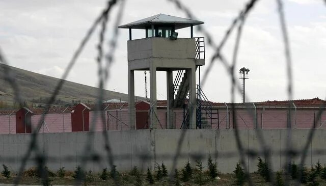 Cezaevinin tuvaletinde ölü bulundu