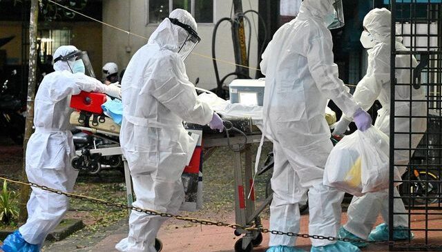 Nijerya, Ebola tehdidi nedeniyle 10 eyaleti alarm durumuna geçirdi