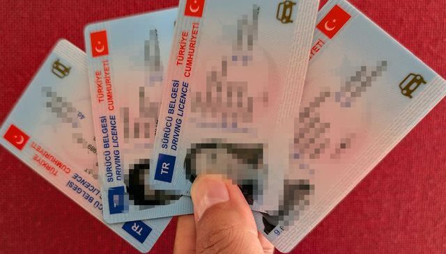 Milyonlarca sürücüye kritik uyarı! Ehliyetinize hemen bakın, iptal olabilir