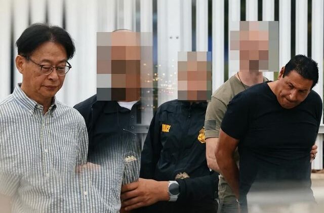 Ölülerin kimliğiyle 27 milyon dolarlık vurgun yaptılar