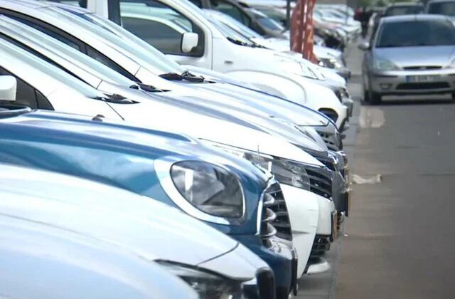 Otomotivde “6 ay-6 bin kilometre” ve ilan kısıtlaması uygulamalarının süresi 6 ay uzatıldı