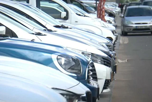 Otomotivde “6 ay-6 bin kilometre” ve ilan kısıtlaması uygulamalarının süresi 6 ay uzatıldı