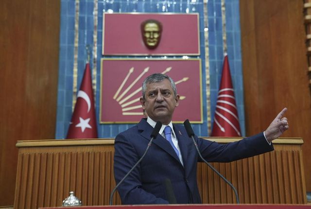 Özel’in kuracağı yeni partinin isminden sonra logosu da sızdı