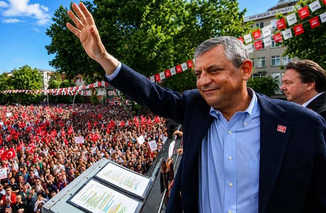 Özgür Özel’den “3 partili” plan: Kendi partisi hazır, 2 partiyi de yanına aldı
