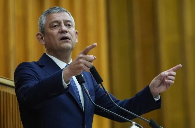 Özgür Özel’den iddialı çıkış: Yeni parti kurarsak AK Parti’nin 4 puan önündeyiz