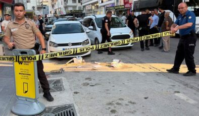Doğum günü pastasıyla yürürken silahlı saldırıya uğradı