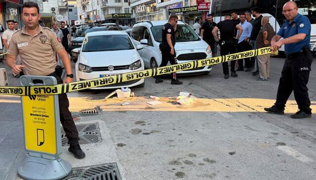 Doğum günü pastasıyla yürürken silahlı saldırıya uğradı