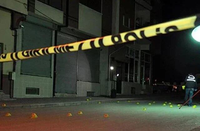 Pendik’te akrabalar arasında silahlı ve bıçaklı kavga: 12 yaralı