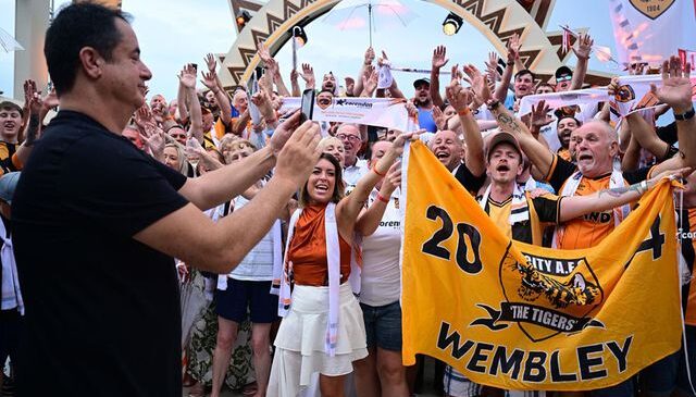 Premier Lig’e yükselen Acun Ilıcalı’nın Hull City’si ilk bombayı patlatıyor