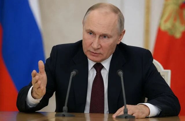 Putin, Zelenski’ye kapıları kapadı: Görüşmenin bir anlamı yok