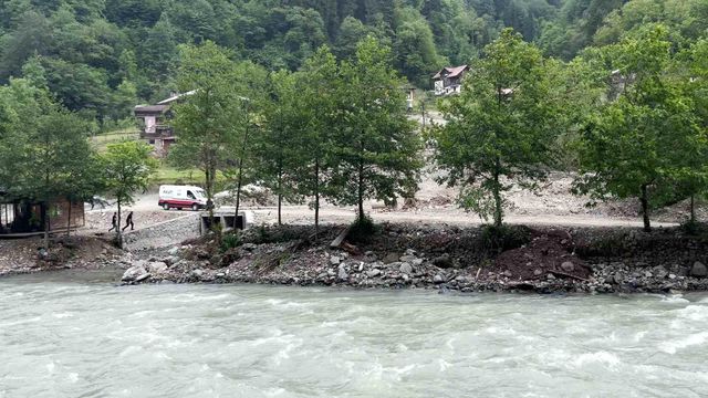 Fırtına Deresi’nde kurtarma operasyonunda facia, hem kayıp genç hem de AFAD personeli yaşamını yitirdi