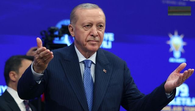 Rozetlerini Erdoğan takacak! İki belediye başkanı daha AK Parti’ye katılıyor