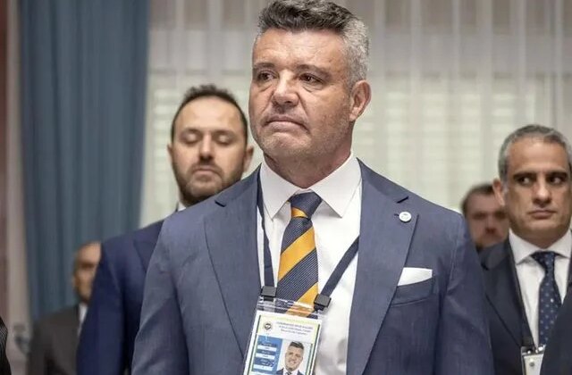 Sadettin Saran’ın beğendiği paylaşım olay oldu