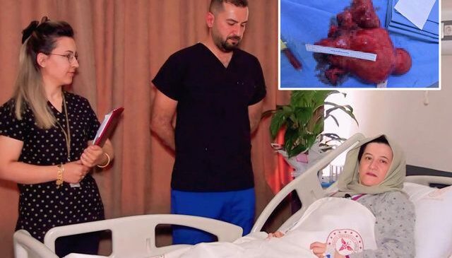 Şişkinlik ve ağrı şikayetiyle gitti, hayatının şokunu yaşadı