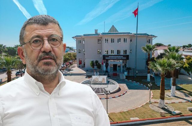 Seferihisar Belediyesi’ne operasyon! Veli Ağbaba’nın danışmanı da gözaltında