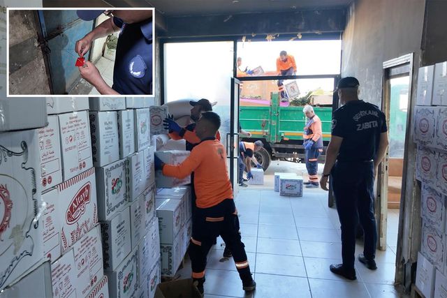 Yakalanmasalardı sofralara zehir saçacaklardı! Gaziantep’te 2 ton bozuk kuru pasta ele geçirildi