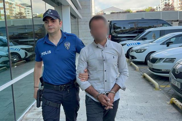 Tamirci alacak tartışmasında müşterisi yaktı