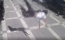Güvercinlerle ilgilenirken 2’nci kattan düştü; o anlar kamerada