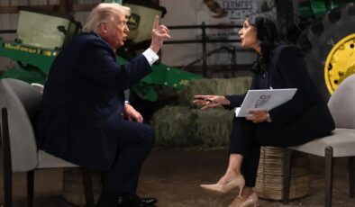 Sunucuya kızan Trump hakaretler yağdırıp canlı yayını terk etti: Ya ahlaksızsın ya aptal