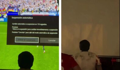 Torunlarına bile anlatabilecekleri tarihi olaya şahit olurken televizyon uyku moduna girdi