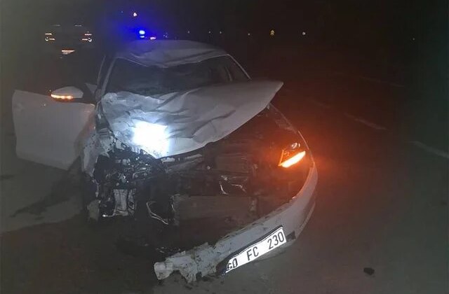 Tokat’ta otomobilin çarptığı motosikletteki 2 kişi öldü