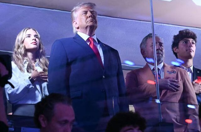 Trump’a soğuk duş! NBA tarihinde bir ilk yaşandı