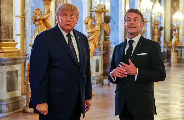 Trump’tan Versay Sarayı yorumu: Bir sürü altını var, bir bakmak istiyorum