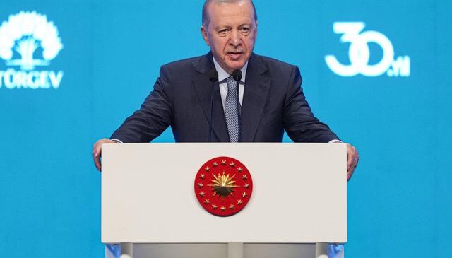Cumhurbaşkanı Erdoğan TÜRGEV’in 30. kuruluş yıl dönümü programında konuştu: Akışa yön veren bir gençlik yetiştireceğiz