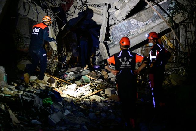 TSK ve AFAD Venezuela'daki Deprem Bölgesinde Çalışmalarına Başladı