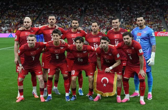 Türkiye-Paraguay maçını yönetecek hakem belli oldu